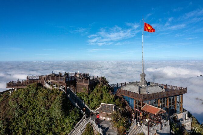 Sapa: Private Tour with Guide to Fansipan Summit by Cable Car - Who Should Consider This Tour?