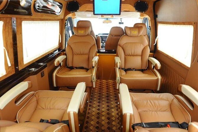 Sapa transfer by luxury limousine to Noi Bai airport with 8 VIP seats from Sapa - The vehicle and onboard experience