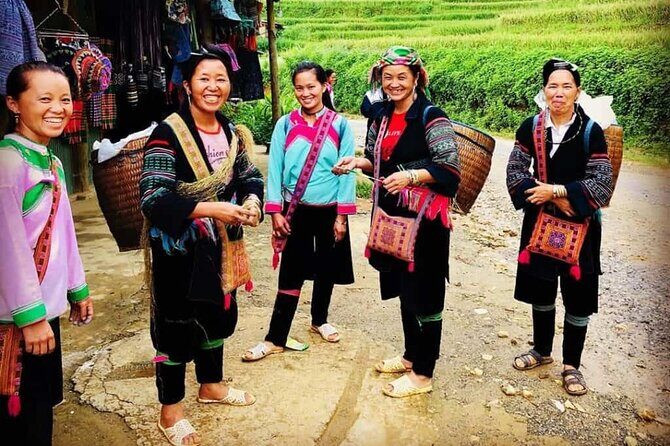 Sapa trekking tour 2 days 1 night by bus from Ha Noi - Pros and Cons at a Glance