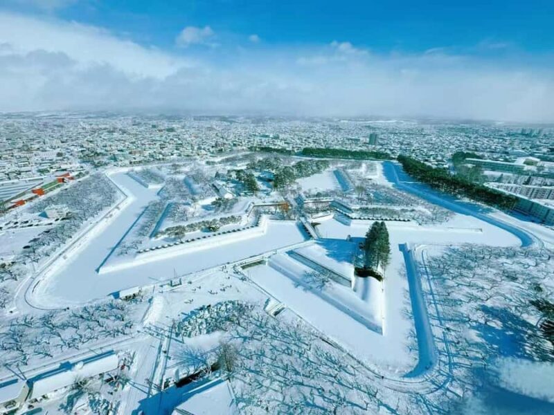 Sapporo: 4-Day Hakodate, Lake Toya, & Noboribetsu Tour - Key Points