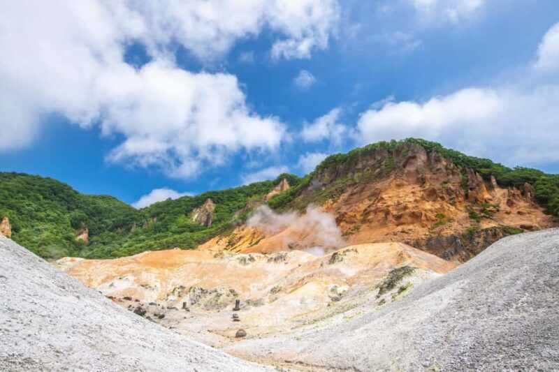 Sapporo: Hell Valley, Oyunuma and Dai-ichi Takimotokan Trip - Exploring Noboribetsu’s Geothermal Wonders