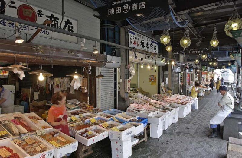 Sapporo History and Gourmet Walking Tour - Practical Tips for Participants