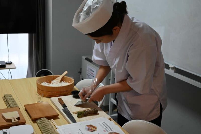 Sapporo: Sushi-Making Class - Key Points