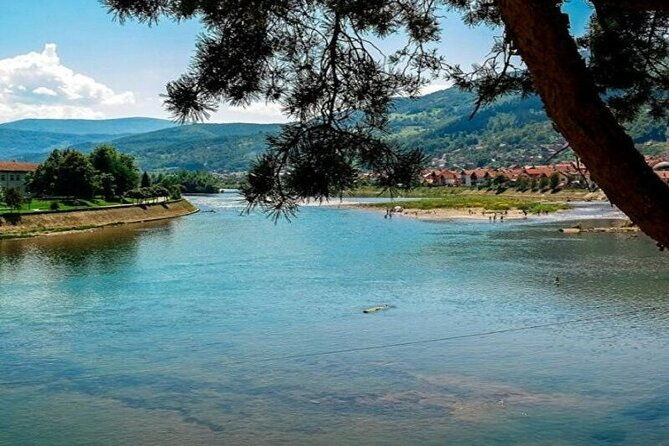 sarajevo-eastern-bosnia-tour-foca-pyramids-foca-mosque-gorazde