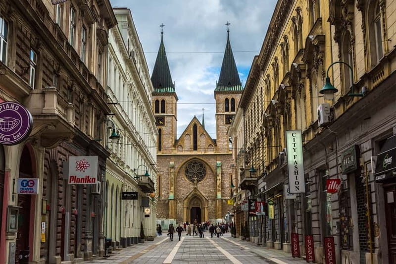 Sarajevo Old Town: Bosnian Ethnic Food & Coffee Walking Tour - Who Should Consider This Tour