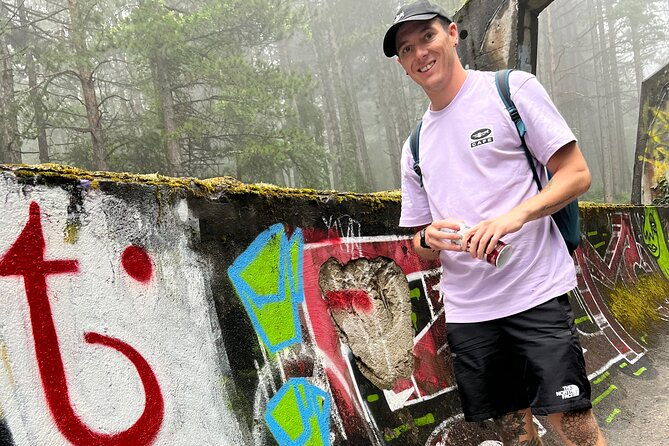 sarajevo-street-art-workshop-enjoy-nature-spray-on-bobsleigh