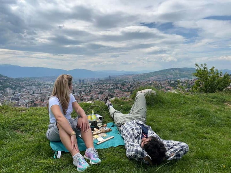 Sarajevo: Sunset Picnic with Wine or Beer Tasting and Snacks - The Setting and the Experience