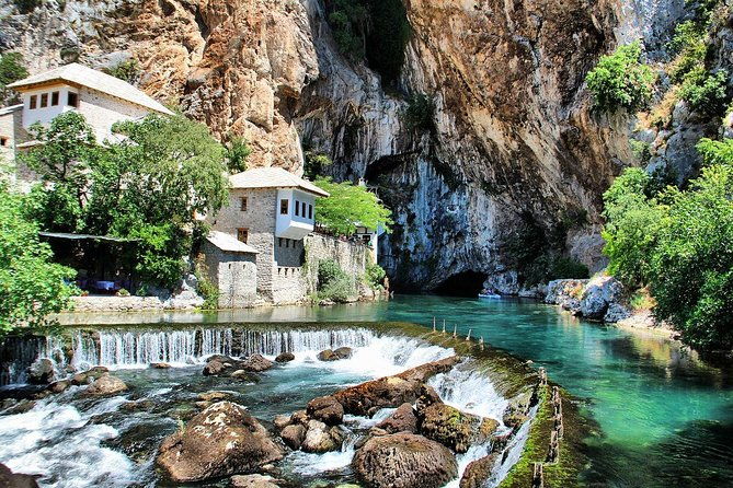 sarajevo-to-dubrovnik-one-way-tour-via-mostar-kravica-falls-blagaj-pocitelj