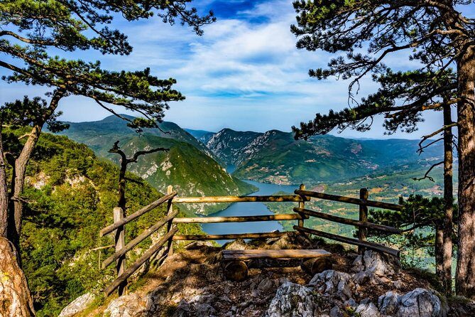 Sarajevo to/from Belgrade UNESCO Transfer Day Tour (Fees Incl.) - Key Points