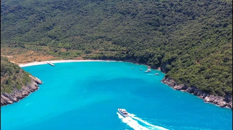 Sarandë: Private boat tour to Kroreza Bay & free sunbeds - Practical Tips for Your Day Out  