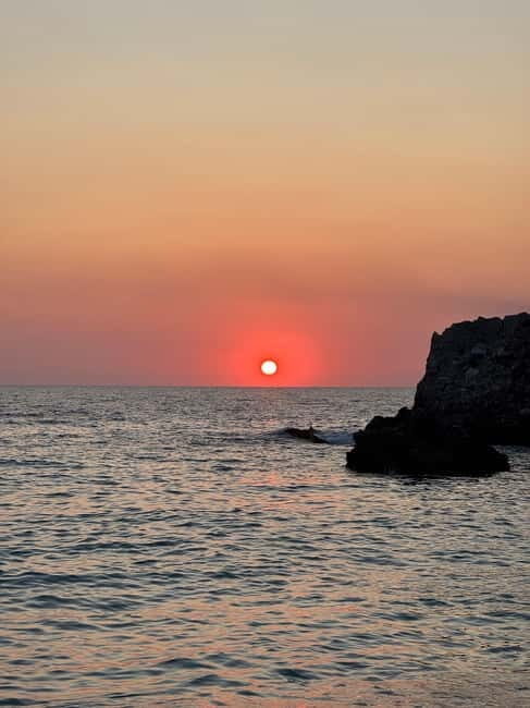 Sarandë: Sunset boat tour with local wine - Authentic Insights from Past Travelers
