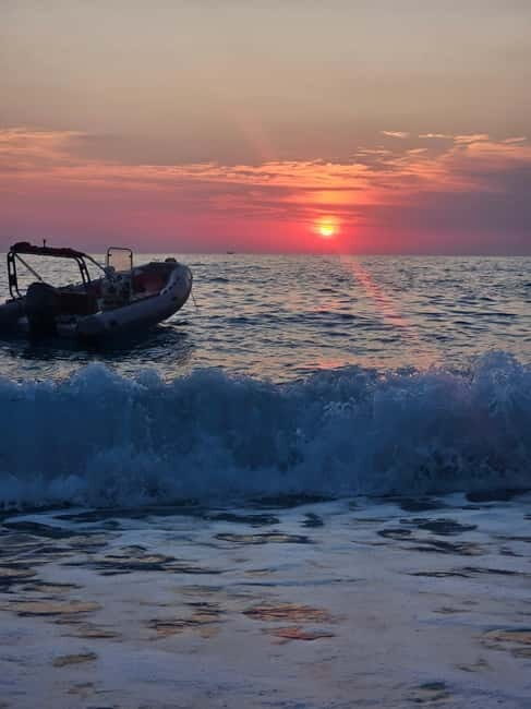 Sarande Sunset Tour - Sarande Sunset Tour: A Serene Evening on the Water