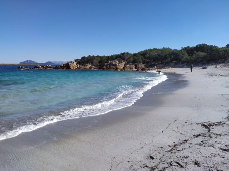 sardinia-tour-along-the-emerald-coast-by-minibus