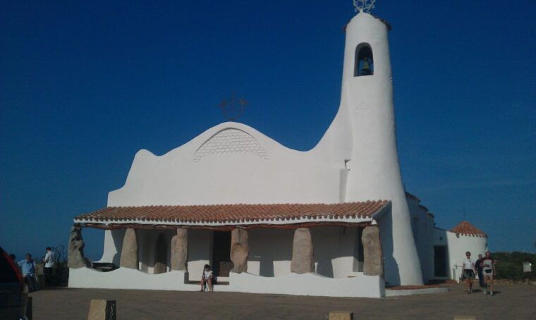 sardinia-tour-along-the-emerald-coast-by-minibus