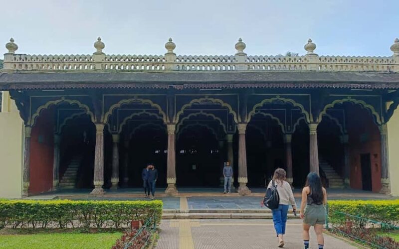 Saree Weaving & Srirangapatna Palace Day Tour from Bangalore - Saree Weaving & Srirangapatna Palace Day Tour from Bangalore