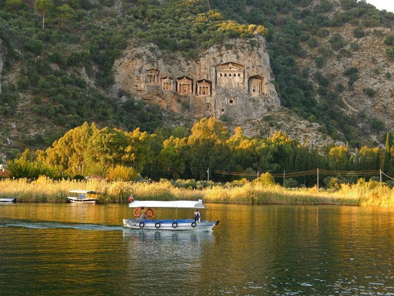 sarigerme-dalyan-turtle-beach-mud-bath-king-tombs-tour