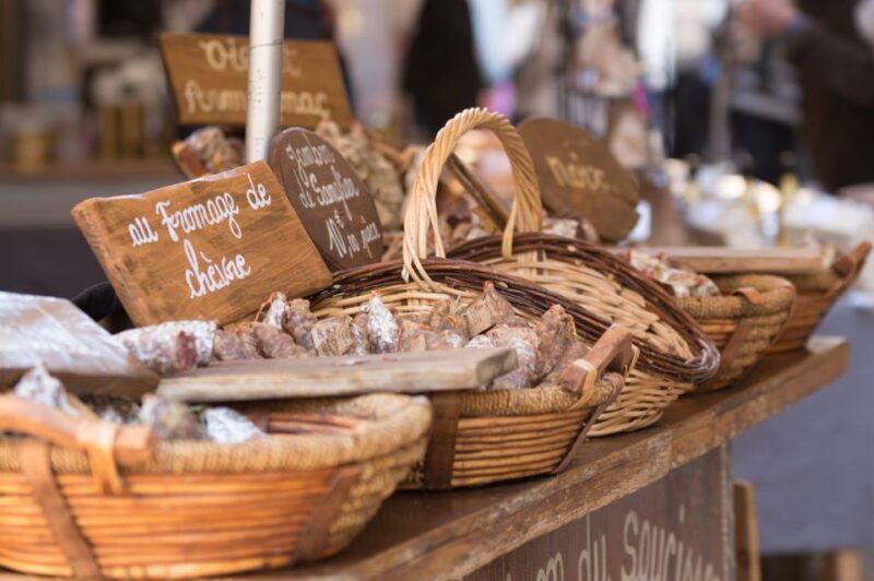 sarlat-gourmet-tour-market-visit-with-tastings