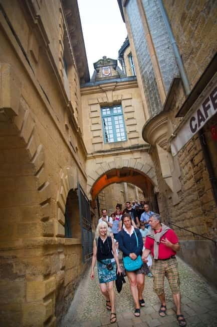 Sarlat: Guided Walking Tour - The Experience and Practicalities