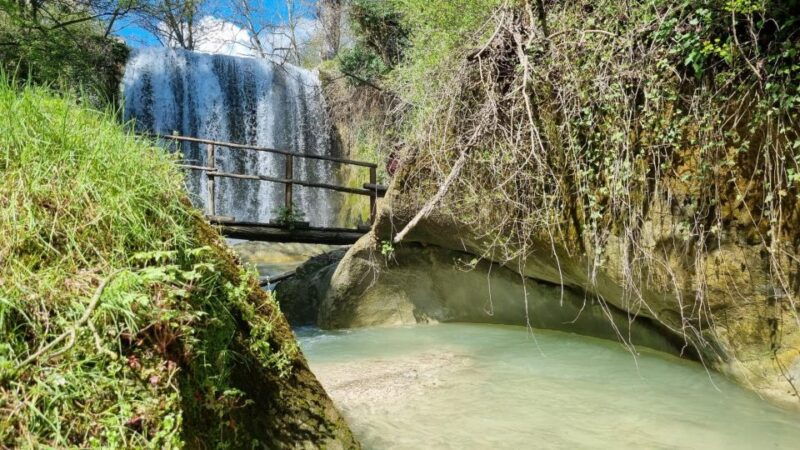 sarnano-waterfalls-tour