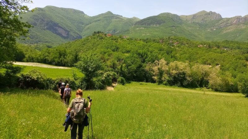 sarnano-waterfalls-tour