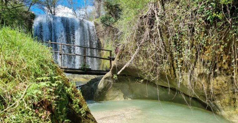 Sarnano Waterfalls Tour - Tour Duration and Group Size