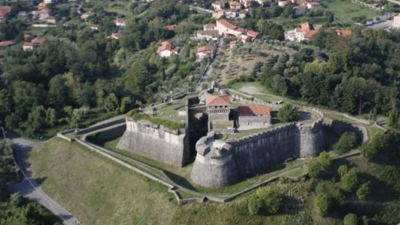 Sarzana: pesto experience at Sarzanello Fortress - FAQs