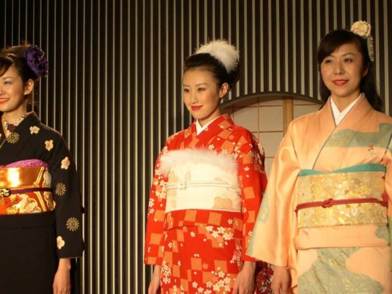 Sasebo: Kimono, Calligraphy, & Market Cultural Experience - Key Points