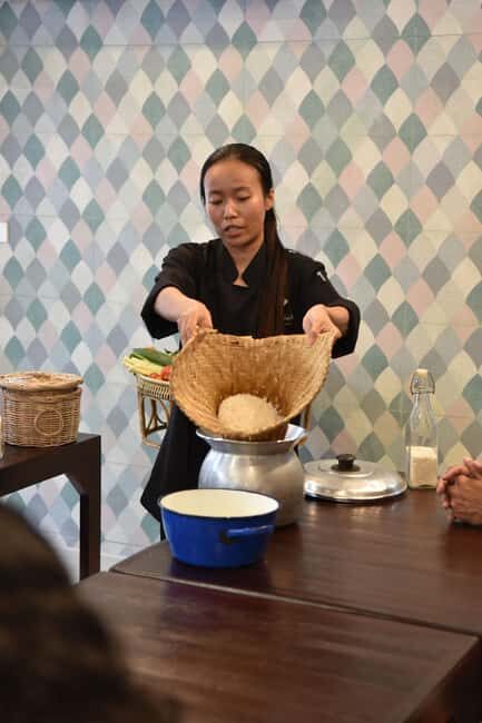 Sathon: Hands-on Thai Cooking Class & Market Tour in Bangkok - Who Would Enjoy This Tour?