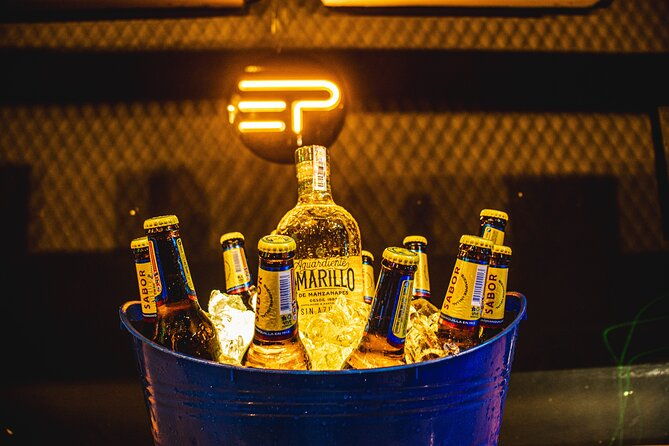 saturday-night-bar-crawl-in-barranquilla-colombia