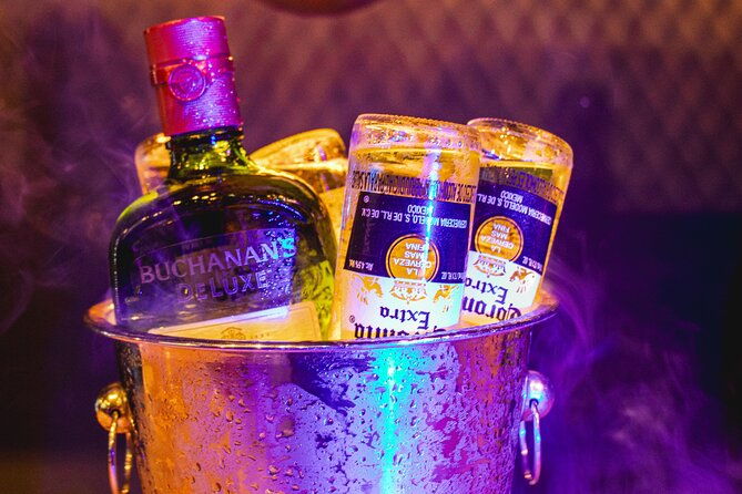 saturday-night-bar-crawl-in-barranquilla-colombia