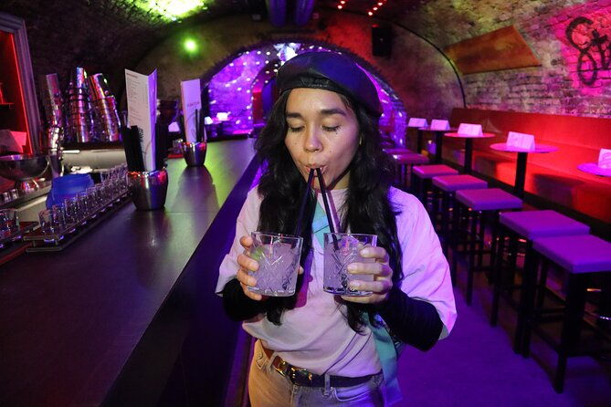 saturday-night-bar-crawl-in-vienna-austria-2