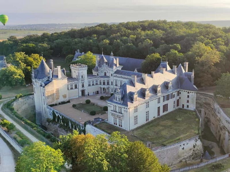 Saumur and the châteaux of the Loire Valley: Hot air balloon flight - Why This Tour Offers Excellent Value