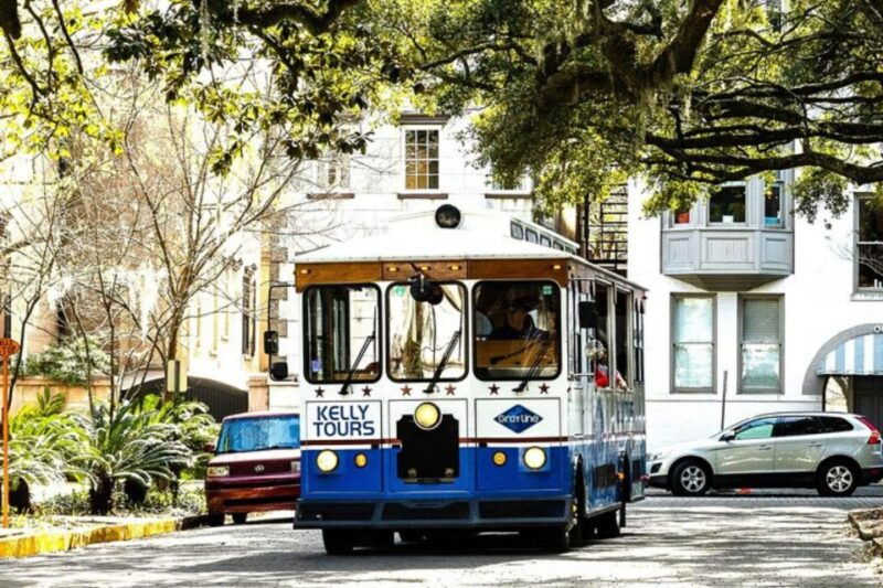 savannah-1-5-hour-guided-trolley-tour-with-shuttle-service