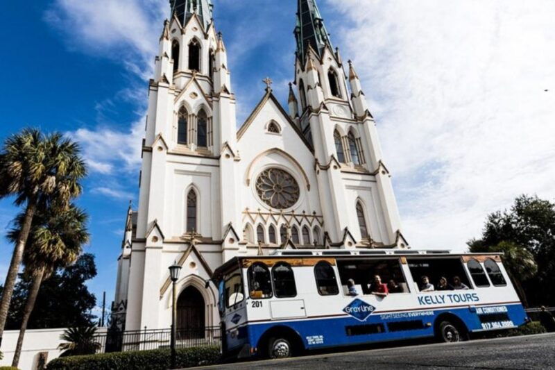savannah-1-5-hour-guided-trolley-tour-with-shuttle-service