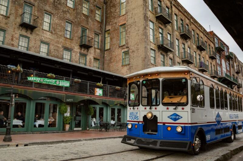 savannah-1-5-hour-guided-trolley-tour-with-shuttle-service