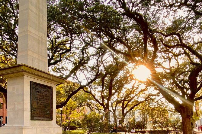 savannah-historic-district-tour-by-the-wandering-historians