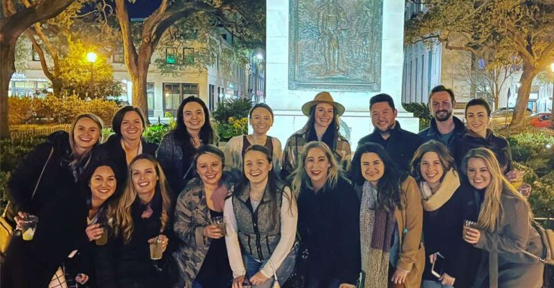 savannah-historical-pub-crawl-tour-with-drinks-included