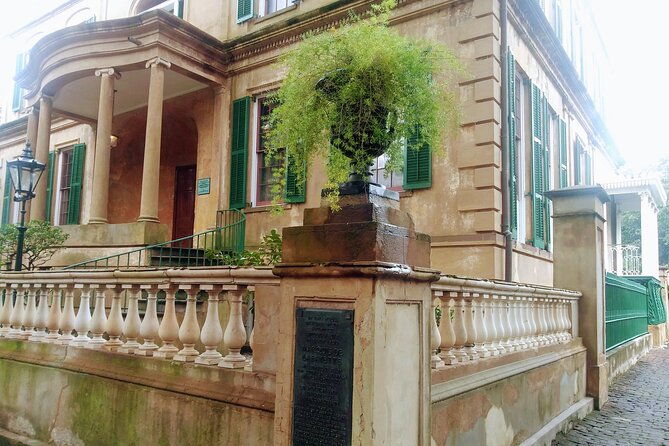 savannah-history-plus-coffee-and-chocolate-walking-tour