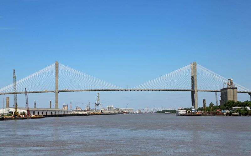 savannah-riverboat-narrated-harbor-sightseeing-cruise