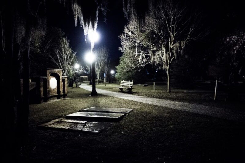 savannah-terrors-spirits-spirits-haunted-pub-crawl-2