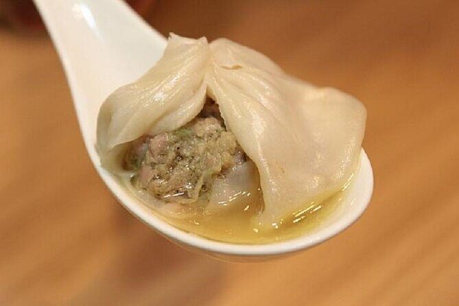 Savor Taste at Taipei Hungzhou Xiaolongbao - Frequently Asked Questions