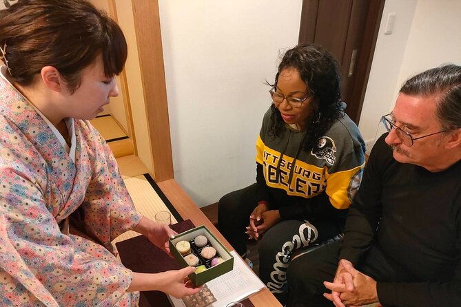 savor-yanaka-a-friendly-walking-food-tour-with-guide