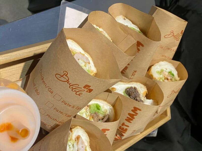 savour-vegeterian-walking-street