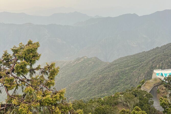 Sawda Mountains Hiking Trail - What Makes This Trail Special?