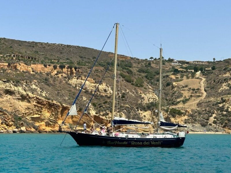 scala-dei-turchi-sailboat-excursion-with-lunch-and-aperitif