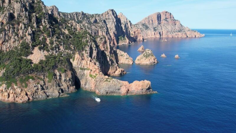 scandola-visit-the-nature-reserve-from-porto-france