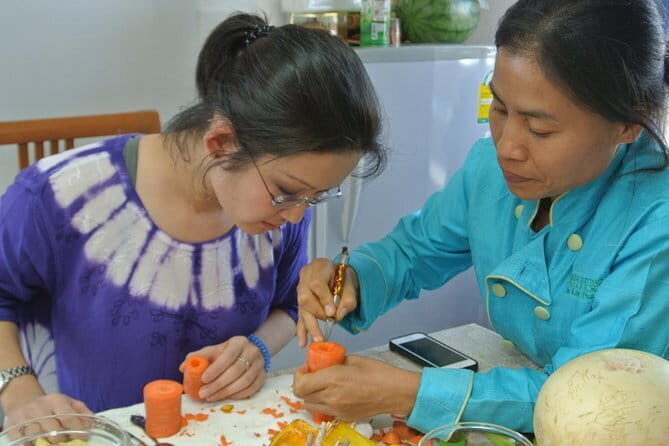 Scarf Weaving Mastery Experience in Bangkok - Who Will Love This Experience?
