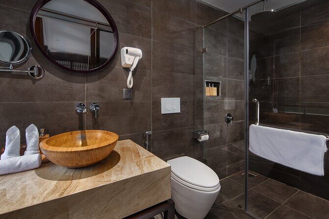 Scarlet Pearl Cruises Wonder On Halong and Lan Ha Bay (2D1N) - The Sum Up