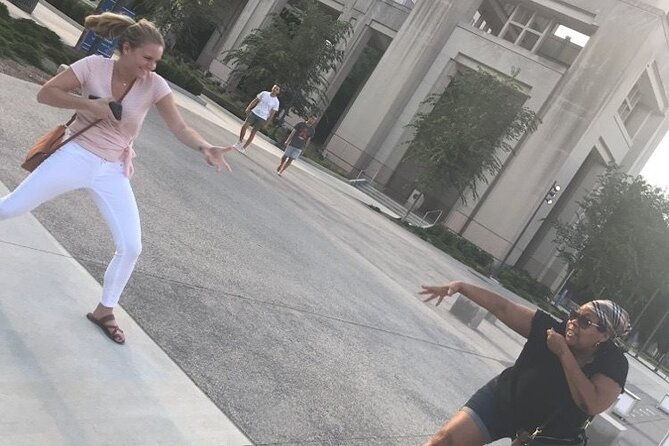 scavenger-hunt-in-chicago-by-wacky-walks