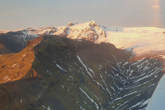 scenic-airplane-flight-around-skaftafell-national-park